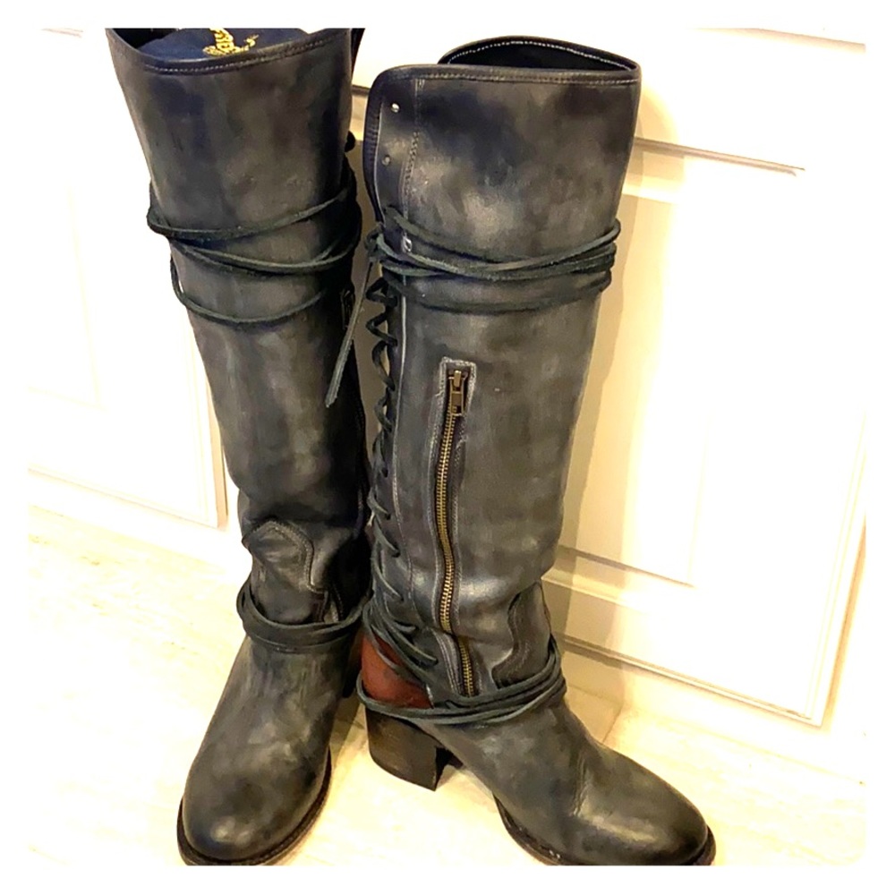 Freebird by Steven black leather boots